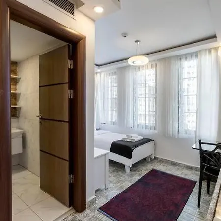 Lejlighed Cozy & Comfy Studio At Beyoglu - 31